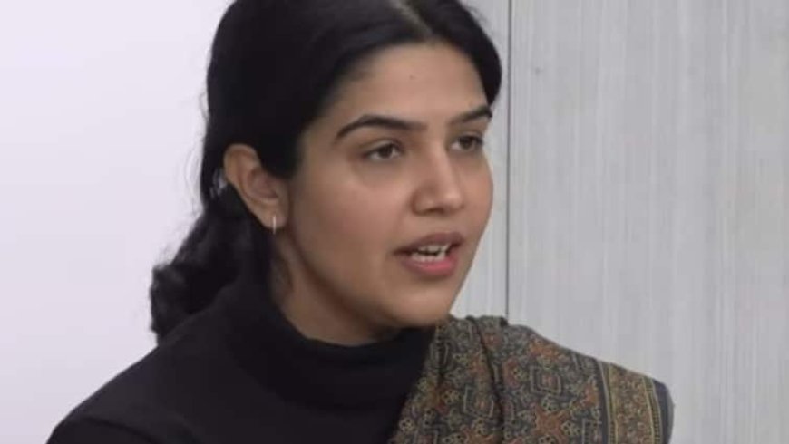 हार नहीं मानी, चौथे प्रयास में UPSC में जम्मू-कश्मीर की डॉ. इरम चौधरी ने लहराया परचम