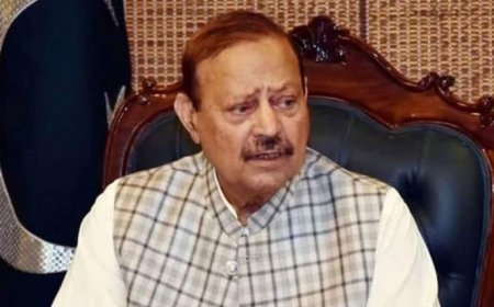 दहशत से कांप रहा PoK का ‘सुल्तान’, लगाई UN से मदद की गुहार! कहा- हिंदुस्तान कुछ भी कर सकता है