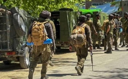 सुरनकोट के जंगलों में आतंकियों ने पहुंचाए 5 IED , 3 टिफिन बॉक्स, 2 बाल्टियों में गोला- बारूद, हाई अलर्ट