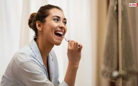 जीभ की सफाई न करना आपके सेहत पर पड़ सकता है भारी,  शरीर पर पड़ता है बुरा असर