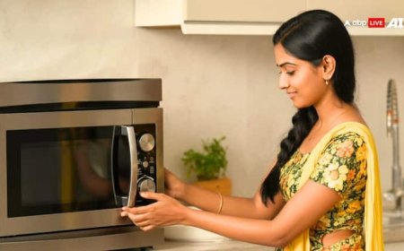 खाना गर्म करते वक्त इन बातों का रखें ध्यान, नहीं तो पड़ जाएंगे बीमार