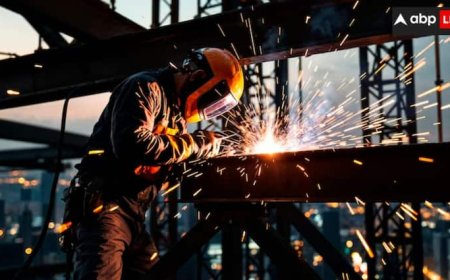 देश की इकोनॉमी के लिए आई बुरी खबर, अप्रैल में 8 महीने के लोअर लेवल पर पहुंचा देश का कोर सेक्टर