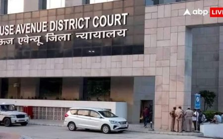 निर्मला सीतारमण के खिलाफ AAP नेता सोमनाथ भारती की पत्नी ने दाखिल किया केस, कोर्ट ने जारी किया नोटिस