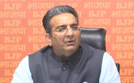 BJP ने ऑपरेशन सिंदूर को लेकर कांग्रेस पर लगाया बड़ा आरोप, कहा - 'सेना का कर रहे अपमान, राहुल पाक से बात करने में व्यस्त'