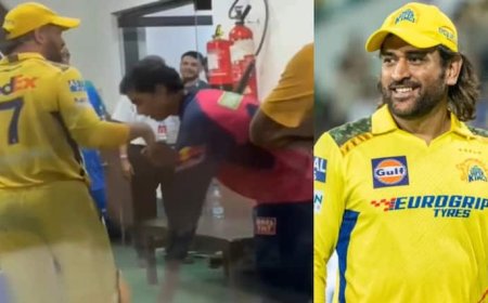 Watch: टीम इंडिया में सेलेक्शन के बाद, वैभव सूर्यवंशी ने पैर छूकर लिया धोनी का आशीर्वाद; वीडियो वायरल