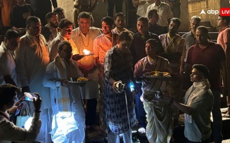 बाबा विश्वनाथ के दरबार में पहुंचे रिलायंस जियो के चेयरमैन आकाश अंबानी, इतने करोड़ का किया दान