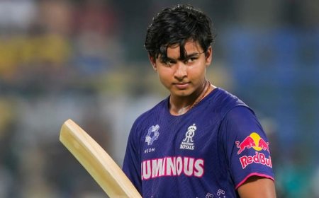 IPL के बाद भी आग उगल रहा है वैभव सूर्यवंशी का बल्ला, इंग्लैंड जाने से पहले यहां की छक्कों की बारिश; देखें वीडियो