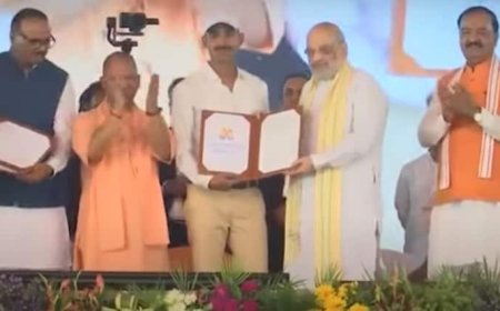 मंच पर थे योगी तभी अमित शाह ने यूपी के किस खास नेता को कहा- मेरे मित्र...चौंक गए सभी