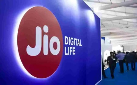 Jio हुआ ठप? लाखों यूजर्स परेशान, कॉलिंग और इंटरनेट दोनों को इस्तेमाल करने में आ रही परेशानी
