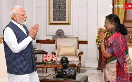 'आपका जीवन करोड़ों लोगों के लिए प्रेरणा', PM मोदी ने राष्ट्रपति द्रौपदी मुर्मू के बर्थडे पर दीं शुभकामनाएं