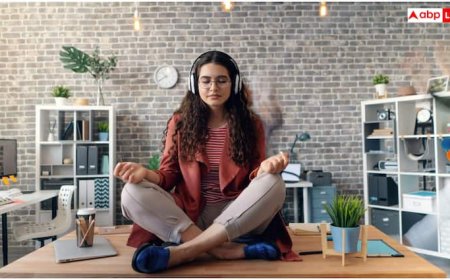 ऑफिस में नहीं महसूस होगा काम का बोझ, वर्कप्लेस पर बैठे-बैठे ऐसे करें योग