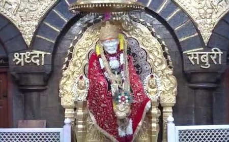 शिरडी के साई बाबा मंदिर में दर्शन को लेकर बदले नियम, वीआईपी के साथ आम भक्तों को भी मिलेगा फायदा