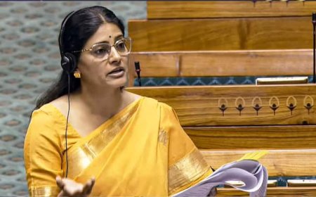 कुछ ऐसी रहा है अनुप्रिया पटेल का करियर, जानें कहां से की है पढ़ाई और किस चीज की है डिग्री