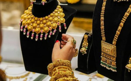 भारत के मुकाबले दुबई में कितना सस्ता मिल रहा सोना, जानें आज 9 जुलाई 2025 को क्या है वहां का ताजा भाव