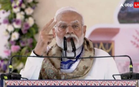 'सभी ने लूटने का काम किया', बिहार चुनाव से पहले पीएम मोदी ने मोतिहारी में कांग्रेस-आरजेडी पर कसा तंज