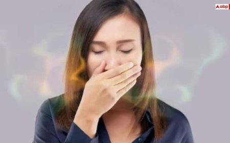 क्या आपकी सांसों से आती है बदबू? इन आसान तरीकों से लौटेगी ताजगी