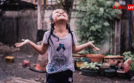 बारिश में कितनी देर नहाना चाहिए, ज्यादा देर तक नहाने से क्या होती हैं दिक्कतें