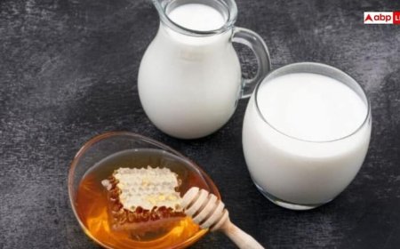 रात को सोने से पहले पिएं घी वाला दूध, मिलेंगे ये 6 कमाल के फायदे