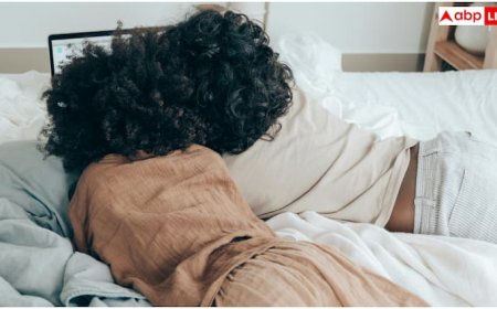 लाइक कमेंट्स की दुनिया में खोता जा रहा आपका बच्चा, इन तरीकों से निकालें आभासी दुनिया से बाहर