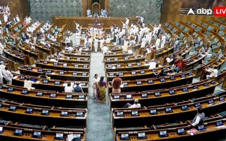 संसद में ऑपरेशन सिंदूर पर हंगामे के आसार, कांग्रेस ने जारी किया व्हिप, सरकार चर्चा को तैयार