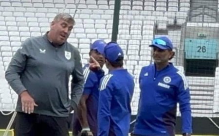 IND vs ENG 4th Test: कौन हैं 'द ओवल' के पिच क्यूरेटर ली फोर्टिस? जिसे गौतम गंभीर ने लगाई फटकार, 2024 में मिला था अवार्ड