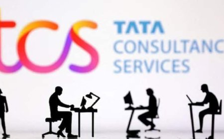 TCS कर्मचारियों की नहीं बढ़ेगी सैलरी! नई भर्तियों पर भी रोक, छंटनी के बीच आई ये नई रिपोर्ट