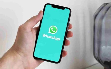 क्या कोई चोरी-छिपे पढ़ रहा है आपके WhatsApp मैसेज? अभी करें ये 5 ज़रूरी काम नहीं तो बाद में पड़ेगा पछताना