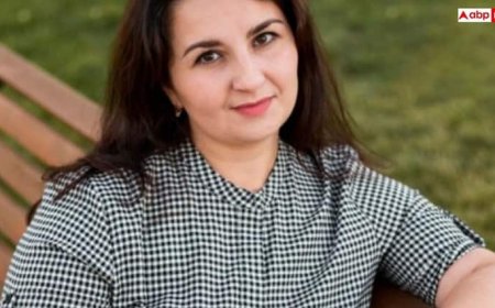 50 के बाद भी दिखना चाहती हैं जवान, इन चीजों को खाना कर दें शुरू