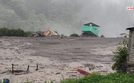 धराली में बादल फटने से मची तबाही, अब तक 4 की मौत, 50 लापता; PM मोदी-अमित शाह भी रेस्क्यू ऑपरेशन पर रखे हैं नजर