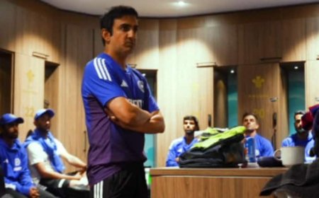 'लोग आते जाते रहेंगे लेकिन…', ड्रेसिंग रूम में गौतम गंभीर ने स्पीच में जो बातें कहीं वो वायरल हो गई