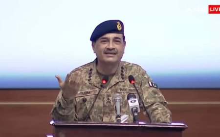 Asim Munir Remark: आसिम मुनीर की धमकी पर गुस्से में लाल पूर्व DGP,  बोले- 'नक्शे से मिट जाएगा पाकिस्तान, जब भोलेनाथ का तीसरा नेत्र...'