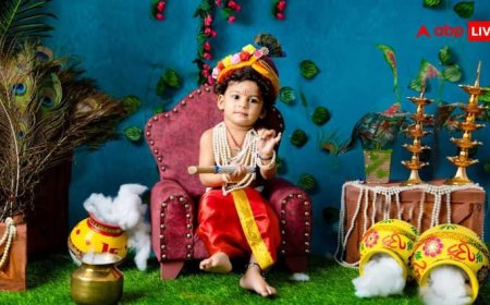 Happy Janmashtami 2025 Wishes: कान्हा की भक्ति में जाएंगे रम जब पढ़ेंगे ये आध्यात्मिक संदेश, जन्माष्टमी पर दोस्तों के साथ करें शेयर