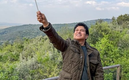 Independence Day 2025: 'नशा ये हिन्दुस्तां के सम्मान का है...', सचिन तेंदुलकर और सहवाग ने यूं दी स्वतंत्रता दिवस की शुभकामनाएं