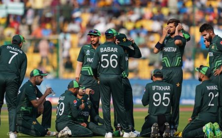 Pakistan Cricket Board: पीसीबी का बड़ा फैसला! खिलाड़ियों की सैलरी में कटौती, बाबर-शाहीन पर गिरेगी गाज