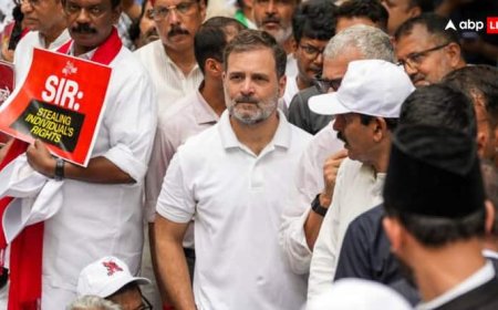 चुनाव आयोग कल करेगा प्रेस कॉन्फ्रेंस, वोट चोरी और SIR को लेकर लगे आरोपों का दे सकता है जवाब