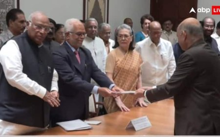 Vice President Election 2025: उपराष्ट्रपति पद के लिए बी सुदर्शन रेड्डी ने किया नामांकन, इंडिया गठबंधन के उम्मीदवार संग दिखे सोनिया-राहुल