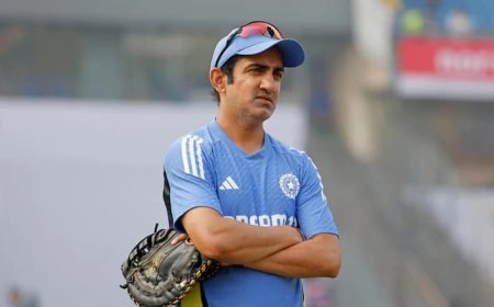 गौतम गंभीर तो पाखंडी हैं..., पूर्व भारतीय क्रिकेटर के बयान पर मचा बवाल, एशिया कप से जुड़ा है मामला