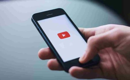 क्या YouTube चुपके से AI से वीडियो बदल रहा है? गूगल ने किया हैरान करने वाला खुलासा