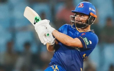 UP T20 League 2025: रिंकू सिंह का तूफानी शो… 12 गेंद पर जड़े 3 चौके 3 छक्के, एक ओवर में बना डाले 31 रन