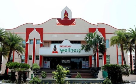 समग्र स्वास्थ्य का प्राकृतिक रास्ता, पतंजलि वेलनेस सेंटर में पाएं शारीरिक और मानसिक संतुलन