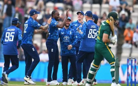 इंग्लैंड ने ODI में सबसे बड़ी जीत का बनाया 'वर्ल्ड रिकॉर्ड', दक्षिण अफ्रीका को हराकर तोड़ा भारत का रिकॉर्ड