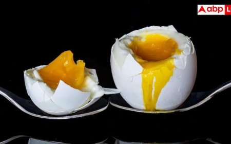 How To Cook Eggs Safely: भूलकर भी ऐसे मत पका लेना अंडा, खुद को कैंसर का शिकार बना लेंगे आप