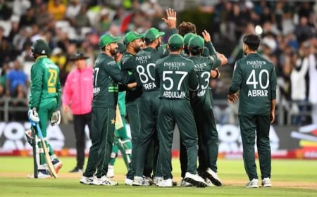 इस खूंखार बल्लेबाज ने 2 साल बाद रिटायरमेंट से लिया यू-टर्न, पाकिस्तान की धज्जियां उधेड़ने को तैयार