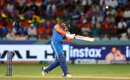 अभिषेक शर्मा ने तोड़ा 'गुरु' युवराज सिंह का रिकॉर्ड, सनथ जयसूर्या का 16 साल पुराना रिकॉर्ड भी ध्वस्त