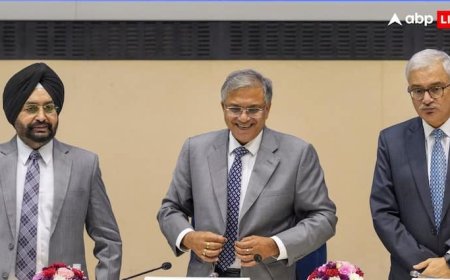 Bihar Election: बुजुर्ग, दिव्यांग और जरूरी सेवाओं में लगे सरकारी कर्मचारी... बिहार चुनाव में वोटिंग के लिए EC ने लिया ये फैसला