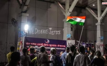 दुर्गापुर रेप पीड़िता के पिता ने ममता बनर्जी से माफी मांगी, बताया 'मां समान', पहले की थी औरंगजेब के शासन से तुलना