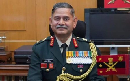 'ट्रंप को भी नहीं पता कि...', आर्मी चीफ जनरल उपेंद्र द्विवेदी ने ली अमेरिकी राष्ट्रपति पर चुटकी