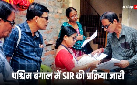 पश्चिम बंगालः SIR के लिए घर-घर जा रहे बीएलओं को कई सवालों का करना पड़ रहा सामना