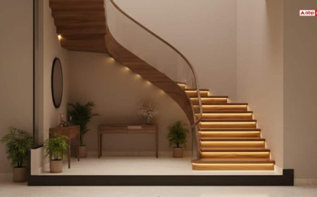 Vastu Tips: घर में सीढ़ियां बनवाने से पहले जरूर जानें ये वास्तु टिप्स, वरना हो सकता है नुकसान!
