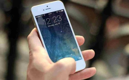 अब iPhone खुद बोलेगा आपकी भाषा! जानिए कैसे सेकंडों में रियल-टाइम में करें ट्रांसलेट